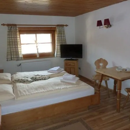 Gasthof Auwirt Hotel